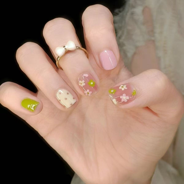 Kreative Nagelkunst Design Kollektion Karnz