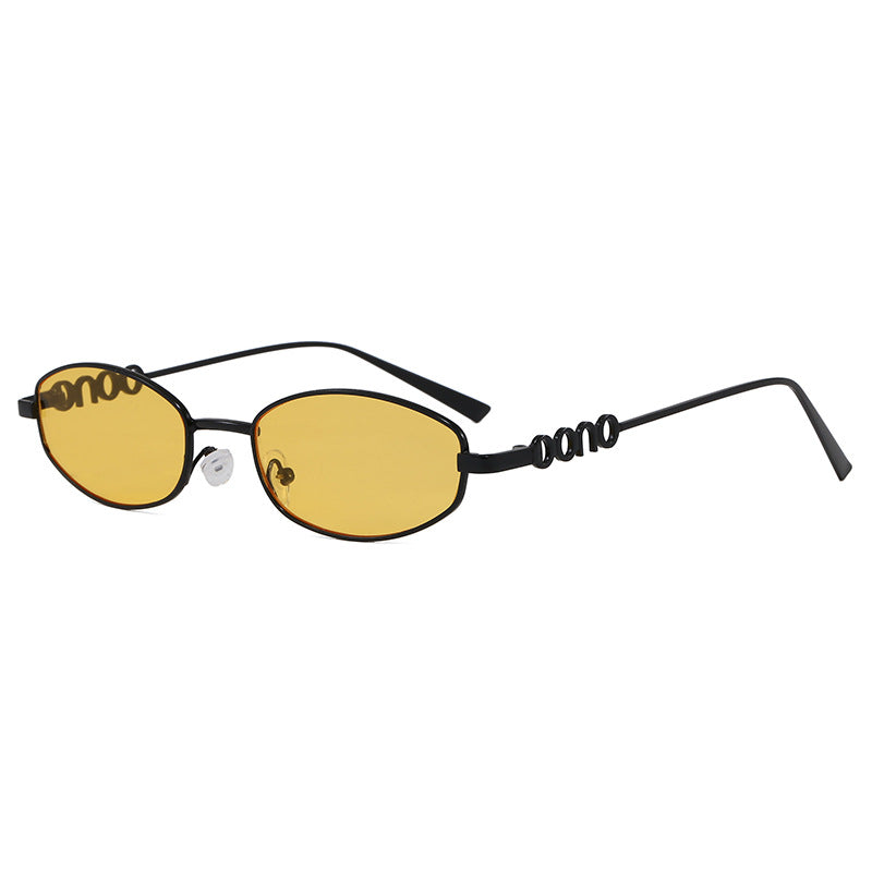 Modische Sonnenbrille Im Eleganten Ovaldesign Karnz