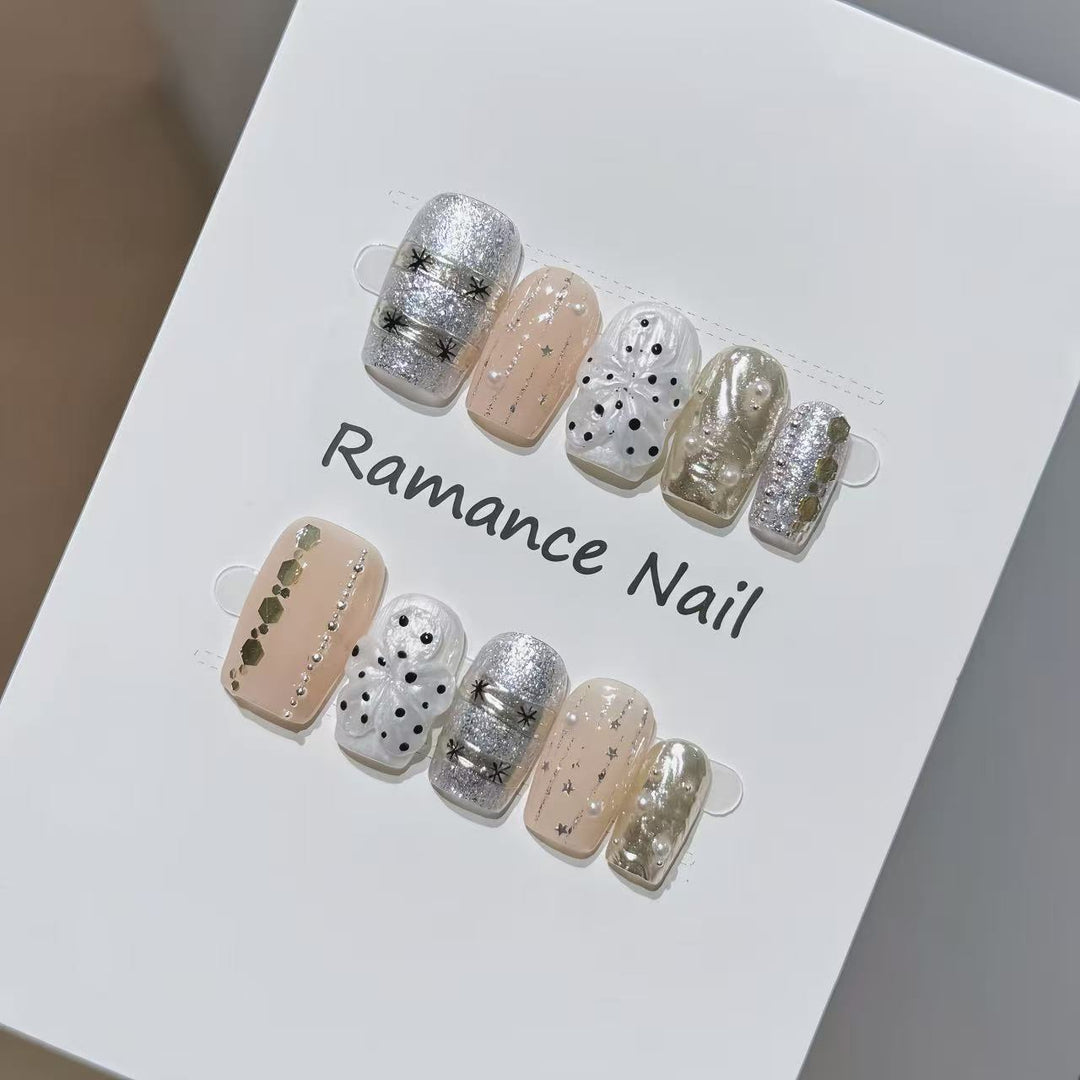 Stick-On Nail Art Karnz