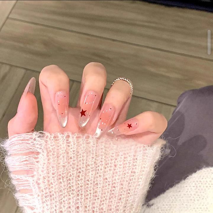 Künstlerische Stiletto Press-On Nagelkunst Karnz