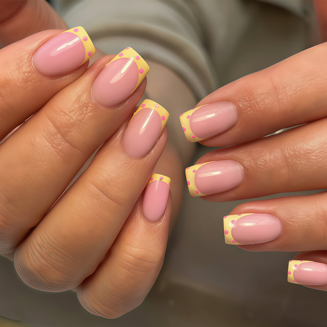 Stilvolles Punktemuster Französische Spitze Nagelkunst Set Karnz
