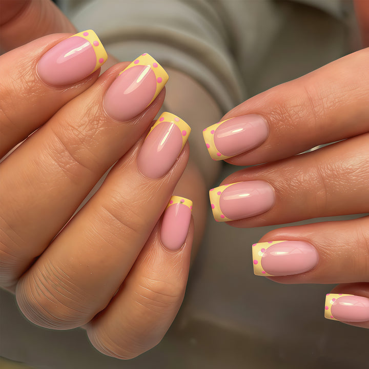 Stilvolles Punktemuster Französische Spitze Nagelkunst Set Karnz