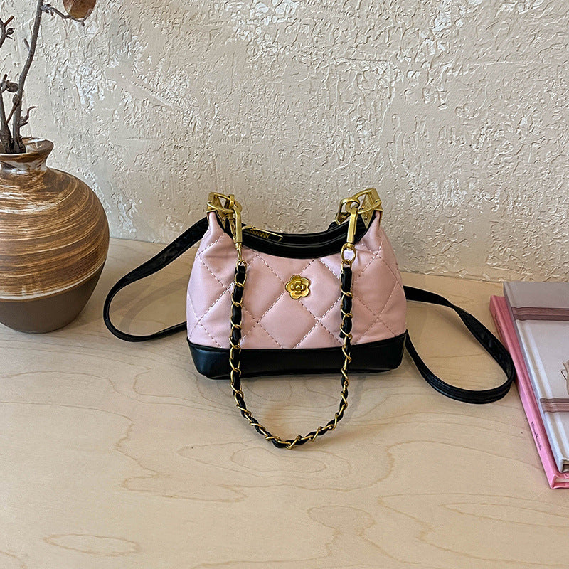 Gepolsterte Mini-Handtasche  1791971254