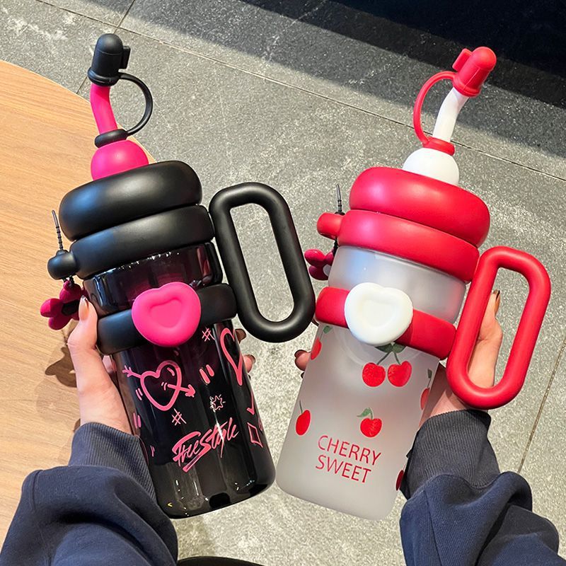 Unisex Trinkflasche mit nachfüllbarem Strohhalm Karnz