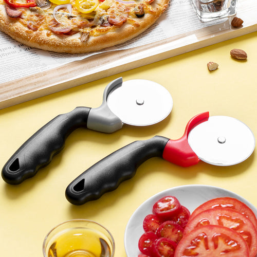 Ergonomischer Pizzaschneider mit Rutschfestem Griff Karnz