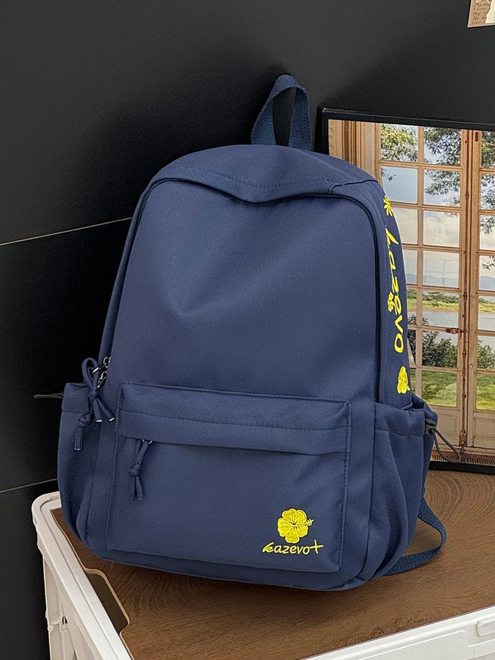 Lässiger Rucksack mit mehreren Fächern