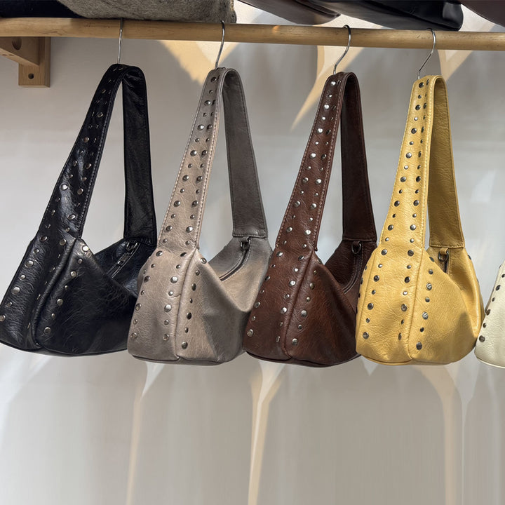 Zeitgenössische gesteppte Schultertasche