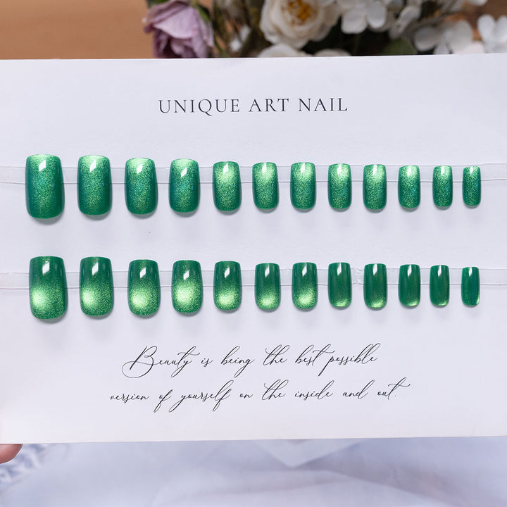 Glänzende Ombre-Nagelkunst