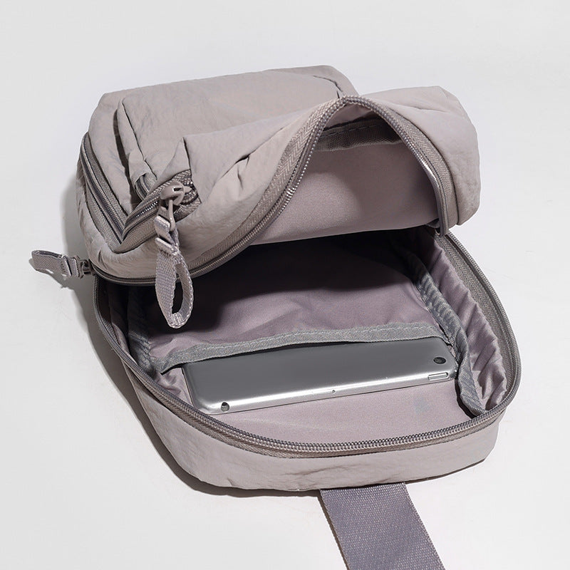 Sling Bag mit Multi-Taschen-Design