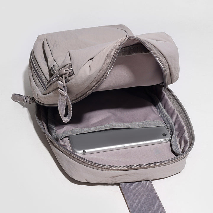 Sling Bag mit Multi-Taschen-Design