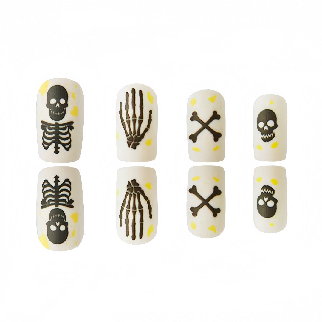 Kreatives Skelett-Nagelkunstdesign Karnz