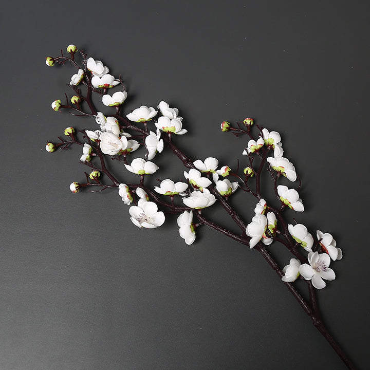 Dekorative Blumen für die Innendekoration