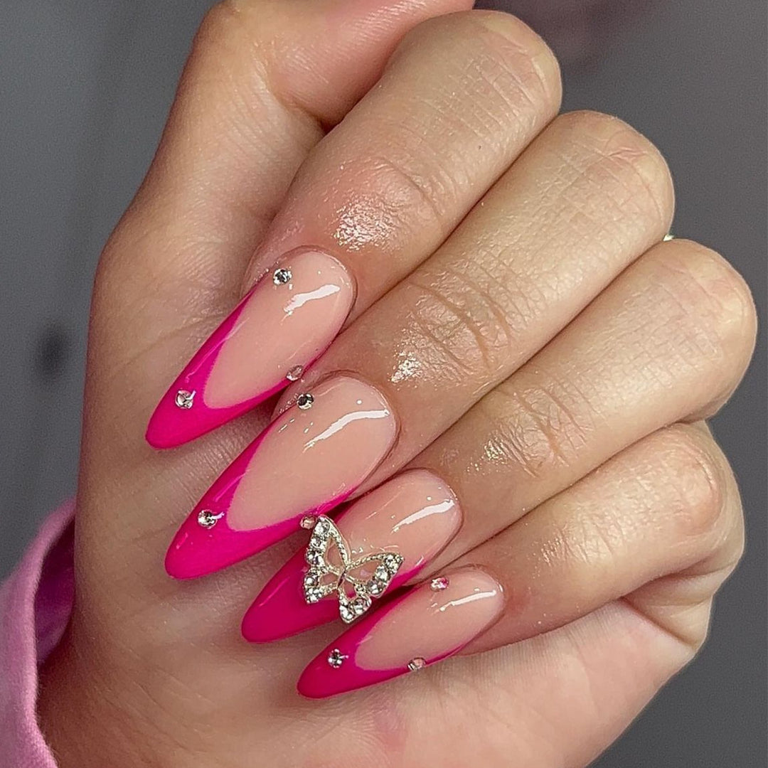 Dekorative 3D Schmetterling Nagelkunst Extensions Karnz
