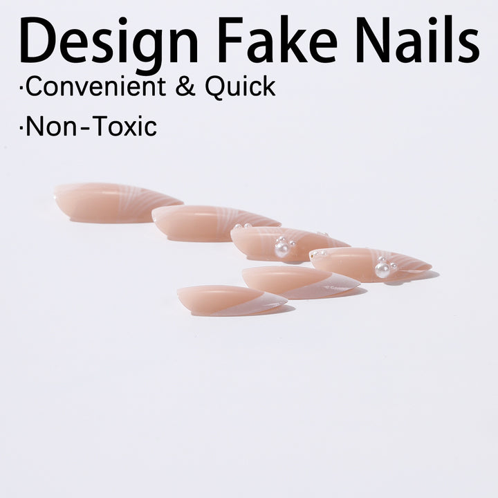 Kreatives Kunstnagelset mit eleganten Spitzen und Glitzerverzierungen Karnz