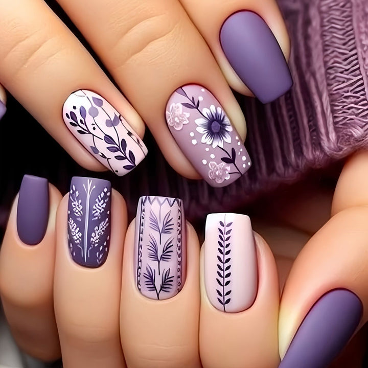Künstlerisches Floral Press-On Nail Art Set Karnz