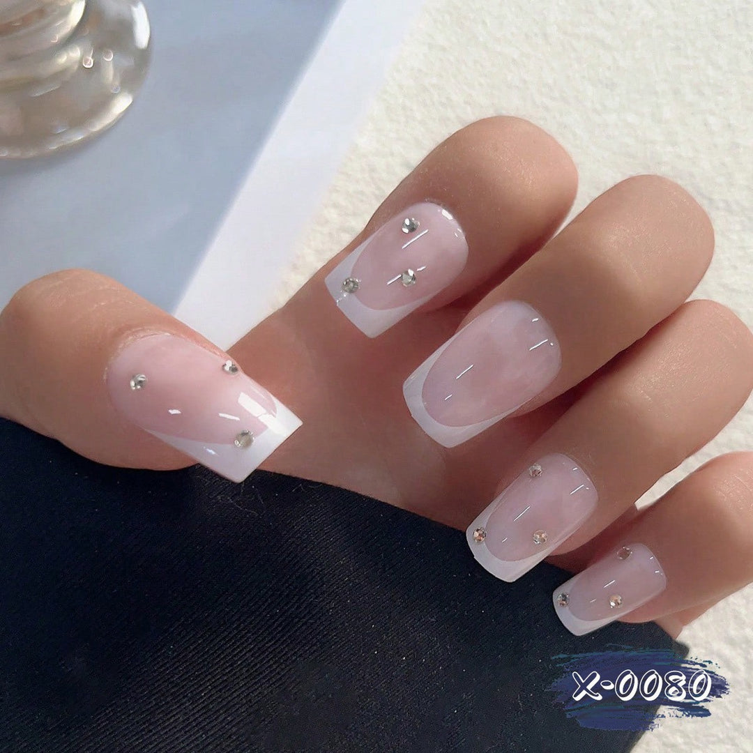 Elegantes französisches Spitzen-Acryl-Nagelkunst-Set mit Strass-Akzenten