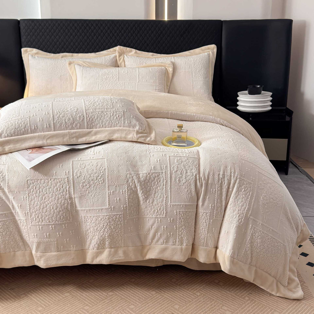 Gestepptes Baumwoll-Bettüberwurf‑Set mit floralem Patchwork‑Relief