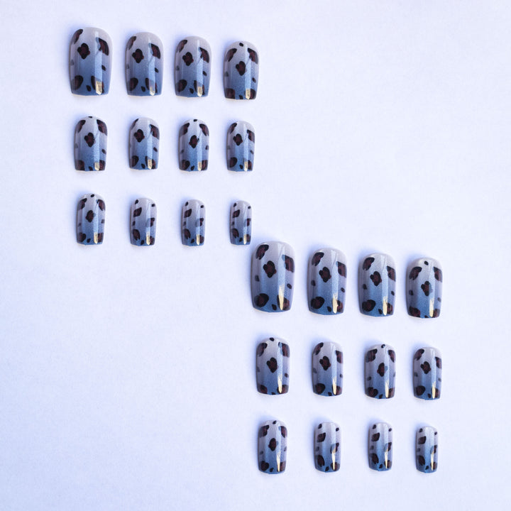 Künstlerische Nagelkunst