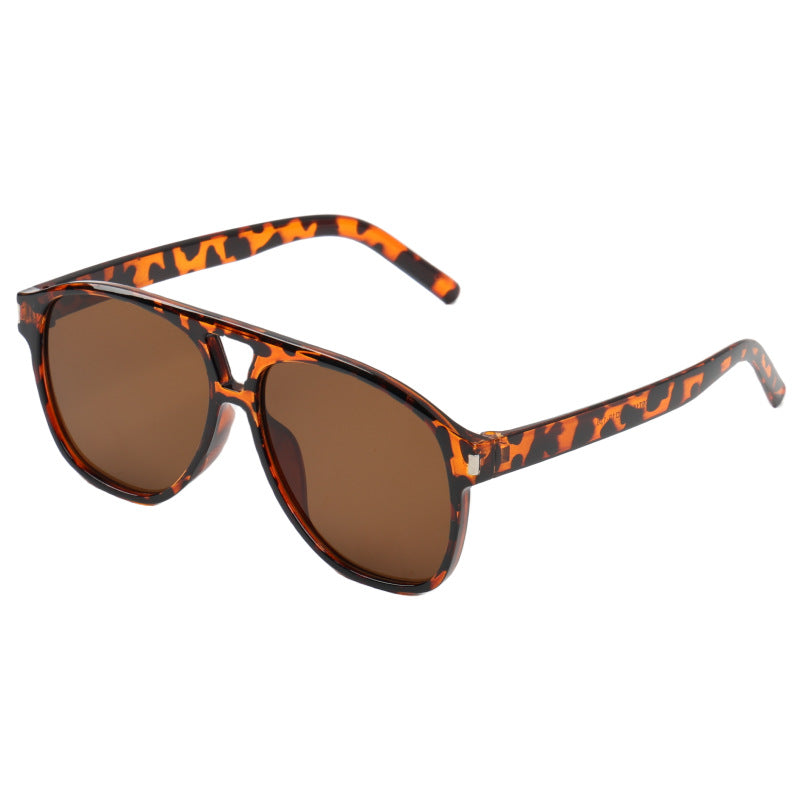 Damen modische Sonnenbrille mit einzigartigem Leopardendetail Karnz