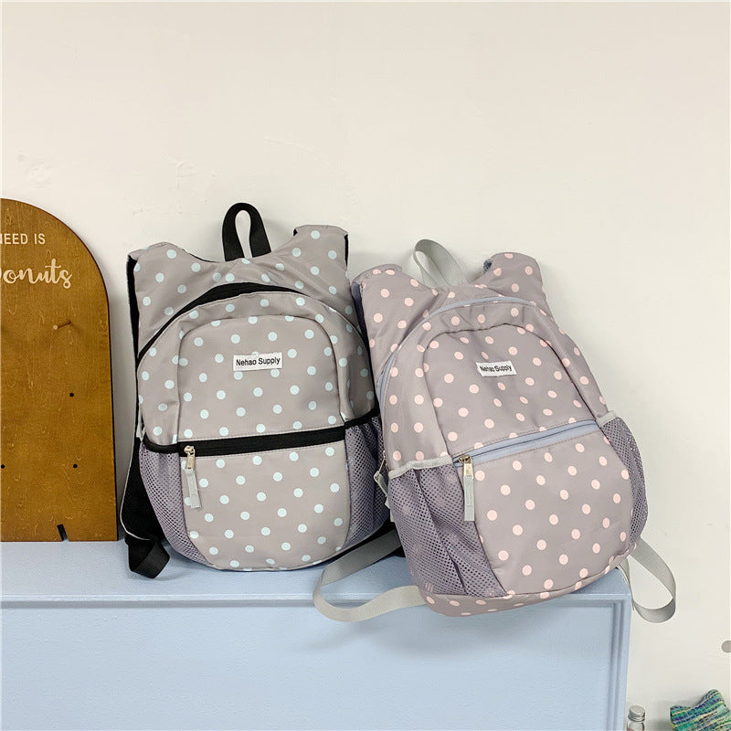 Verspielter gepunkteter Rucksack Karnz