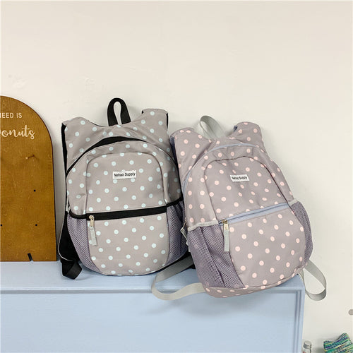Verspielter gepunkteter Rucksack Karnz