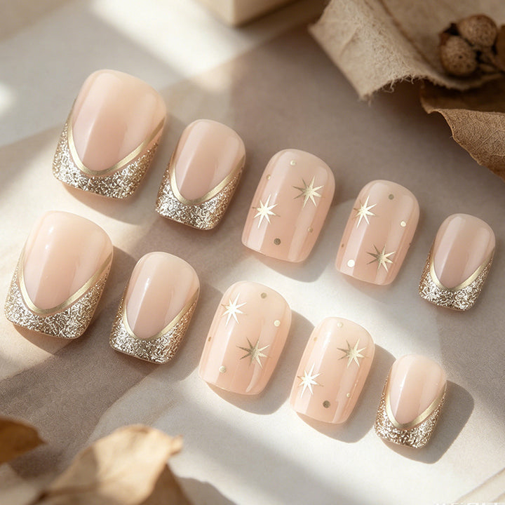 Luxuriöses, mit Sternen verziertes Nagelkunst-Set Karnz