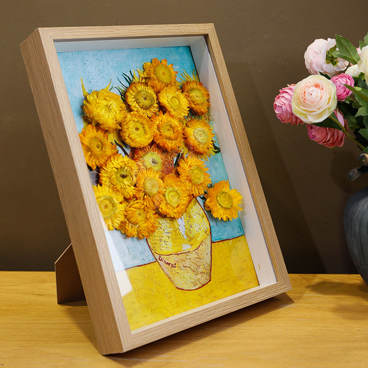 Dekorative florale Kunstpräsentation für stilvolle Innenräume