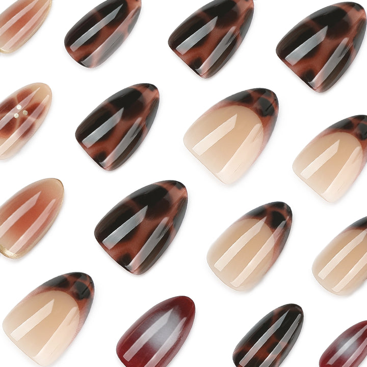 Glamouröse Acryl-Stiletto-Nägel mit elegantem Glitzer-Design Karnz