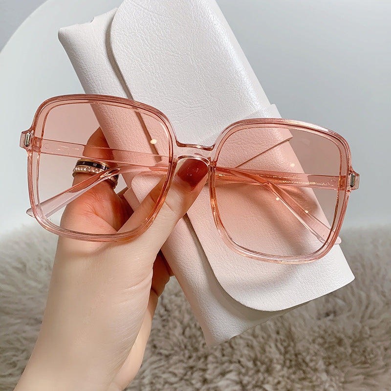 Damen Oversized Sonnenbrille mit UV-Schutz und elegantem Design Karnz