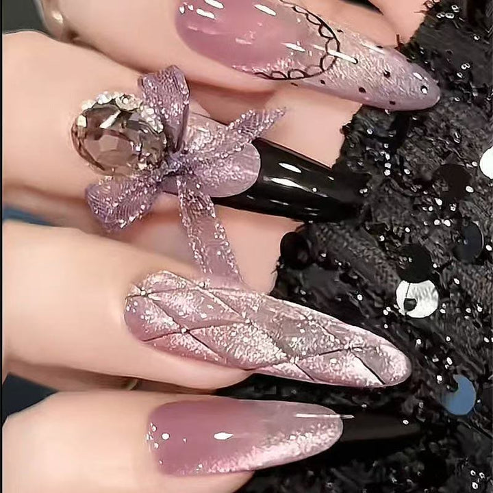 Maßgeschneidertes Nagelkunstset