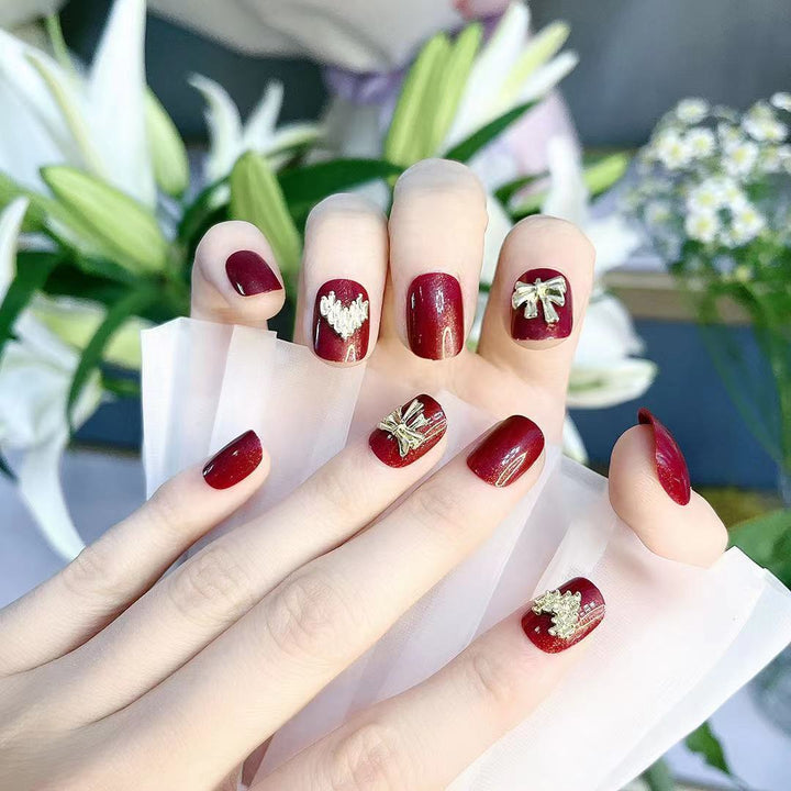 Elegante Nagelkunst Karnz