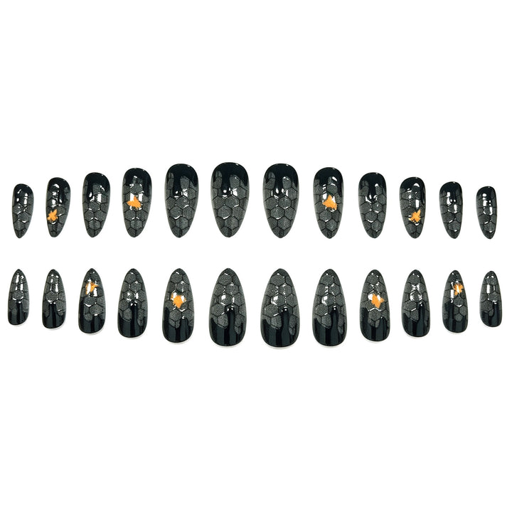 Künstlerische Waben-Nagelverzierungen Karnz