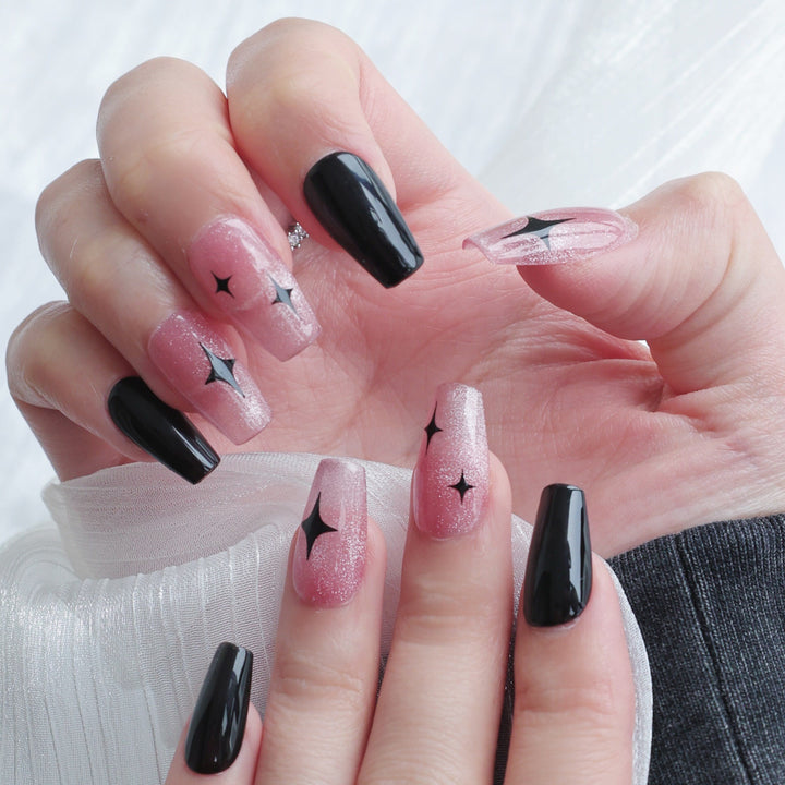 Press-On Nagelkunst Set mit Sternakzenten