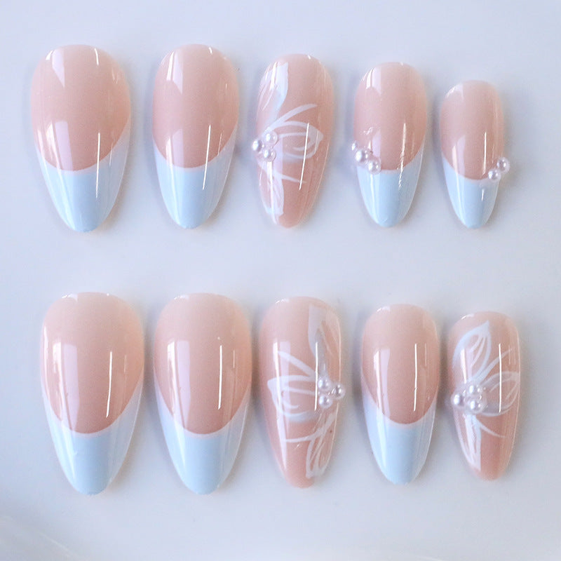 Elegantes blumenakzent Acrylic-Nageldesign Karnz
