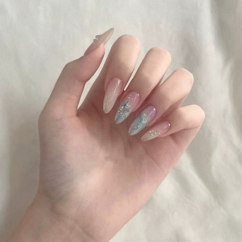 Künstlerische Glitter Stiletto Nagelverzierung
