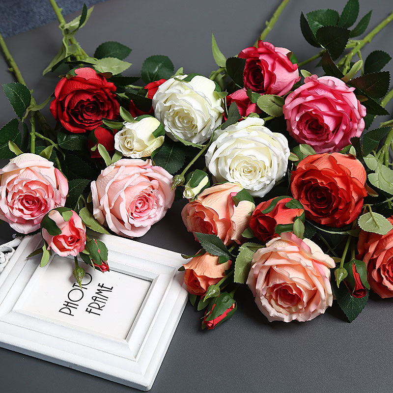 Künstliche Blumenarrangement für die Wohnkultur