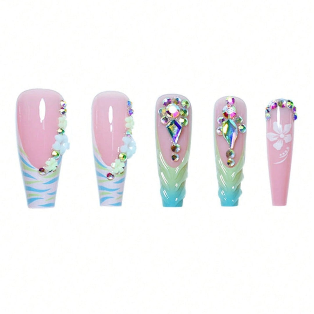 Künstlerische Designer-Nagelverstärkungen Karnz