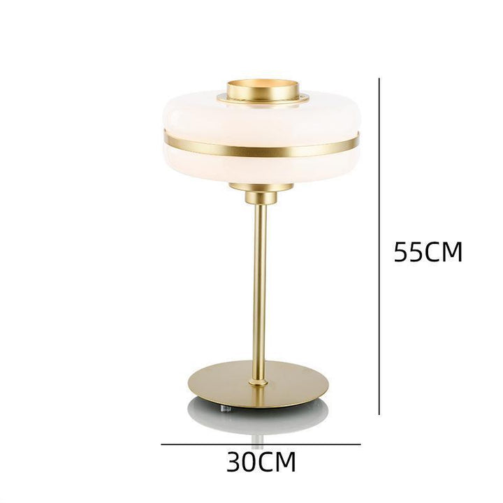 Moderne Minimalistische Tischlampe mit Eleganter Glas-Schirm