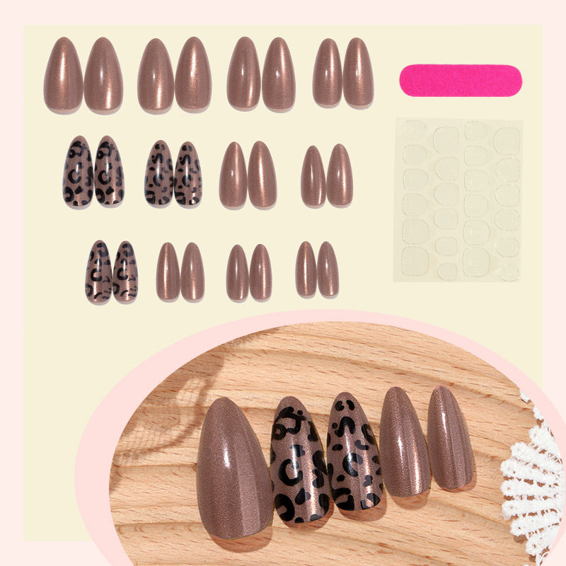 Dekorativer Leopardenmuster Press-On Nagelset Karnz