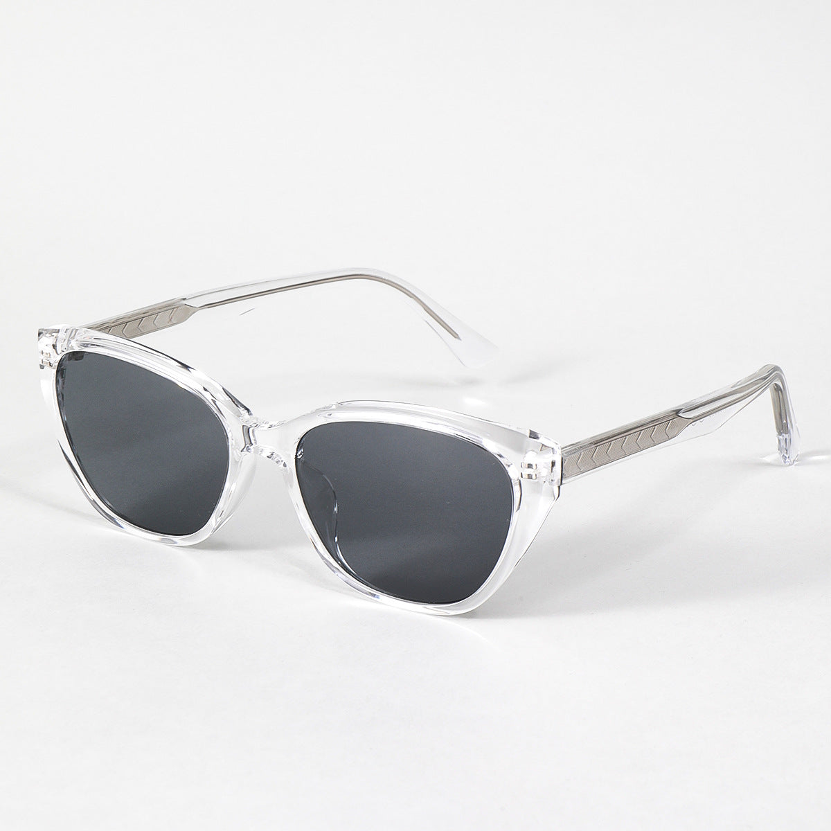 Damen moderne Sonnenbrille mit klassischem Schwung Karnz