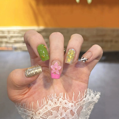 Designer Floral Acryl Press-On Nagelset Karnz