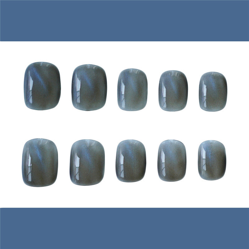 Elegante Glänzende Press-On Nagelkunst