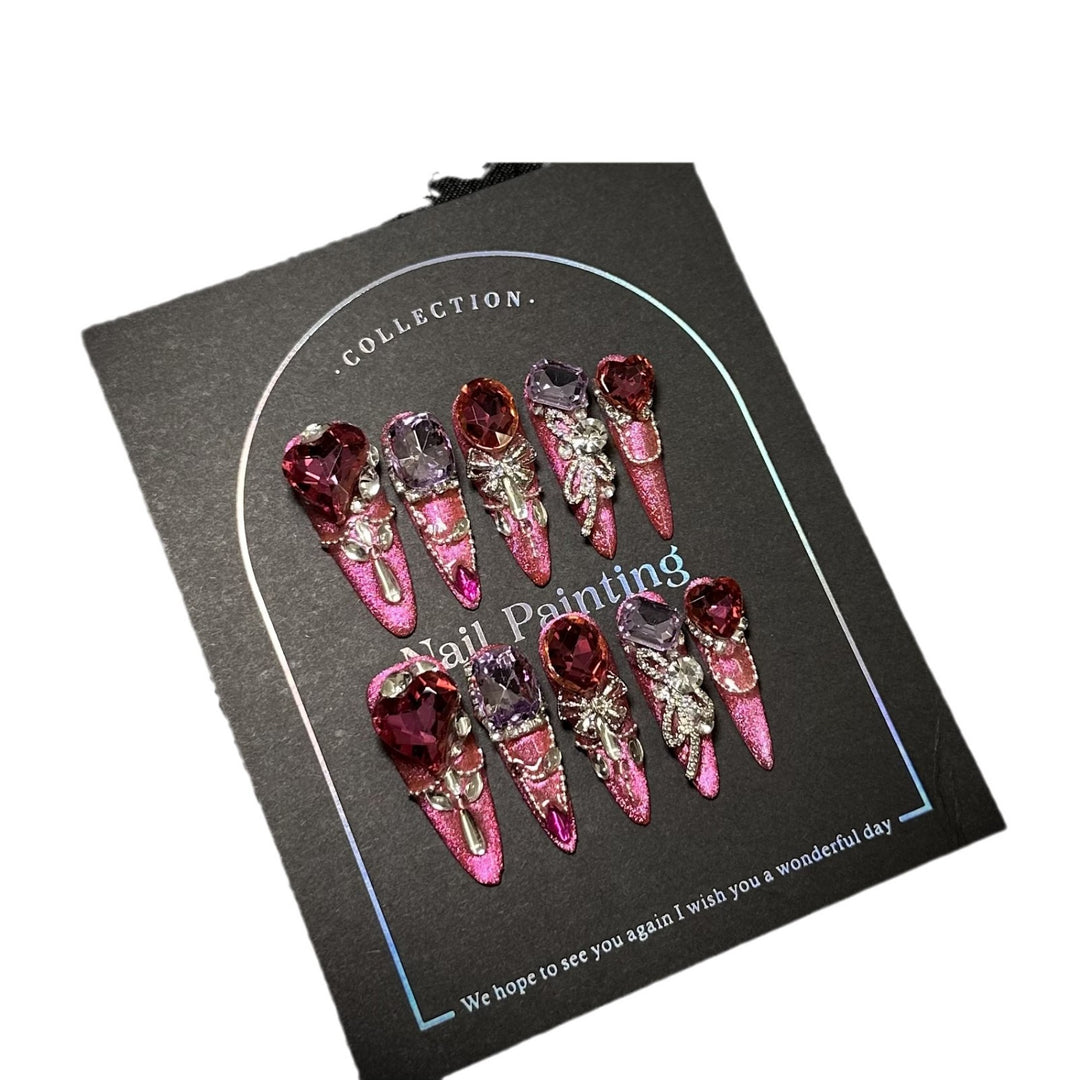 Glamouröse mit Strass akzentuierte Press-On Nagelset
