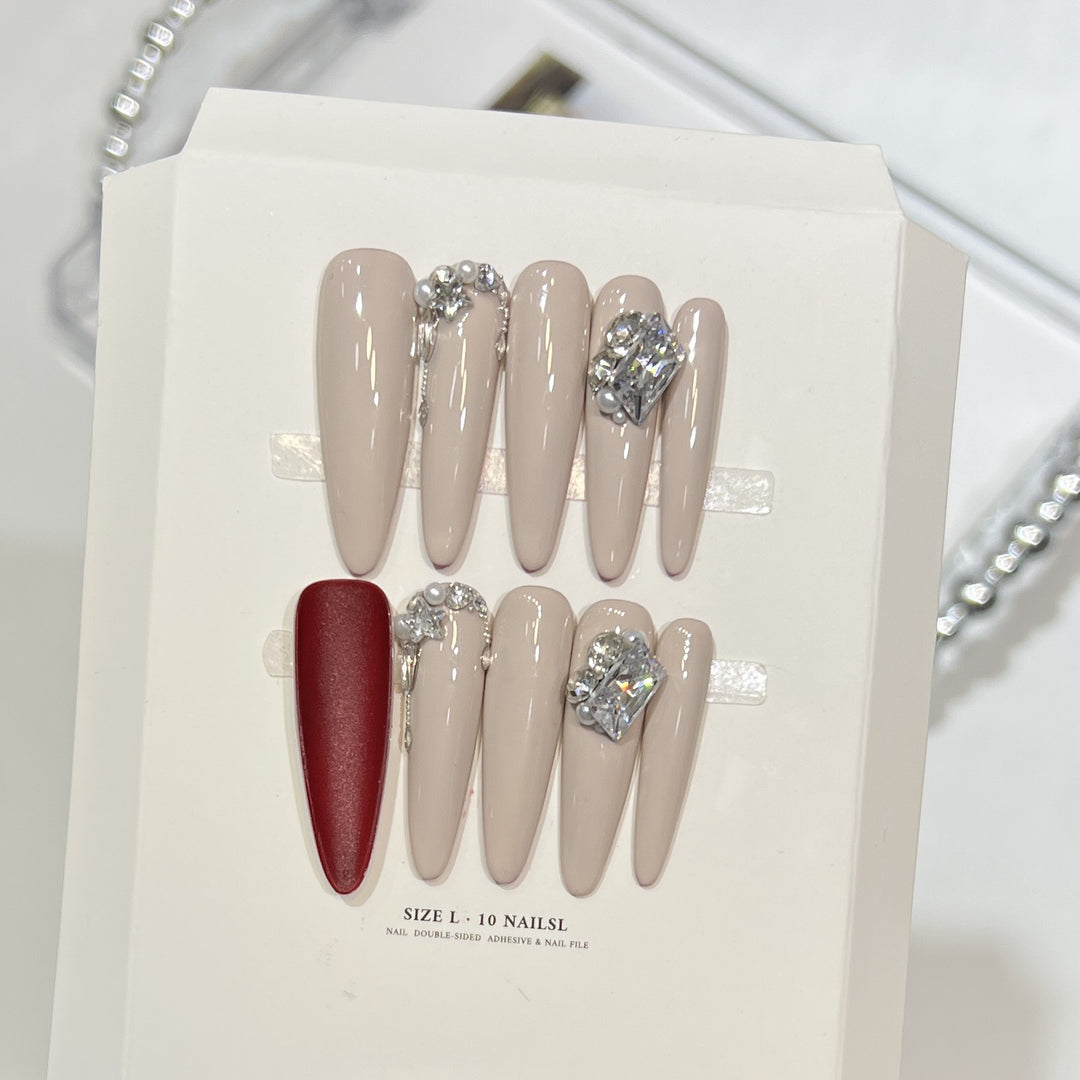 Rhinestone-beschichtetes Stiletto-Nagelkunst-Set Karnz