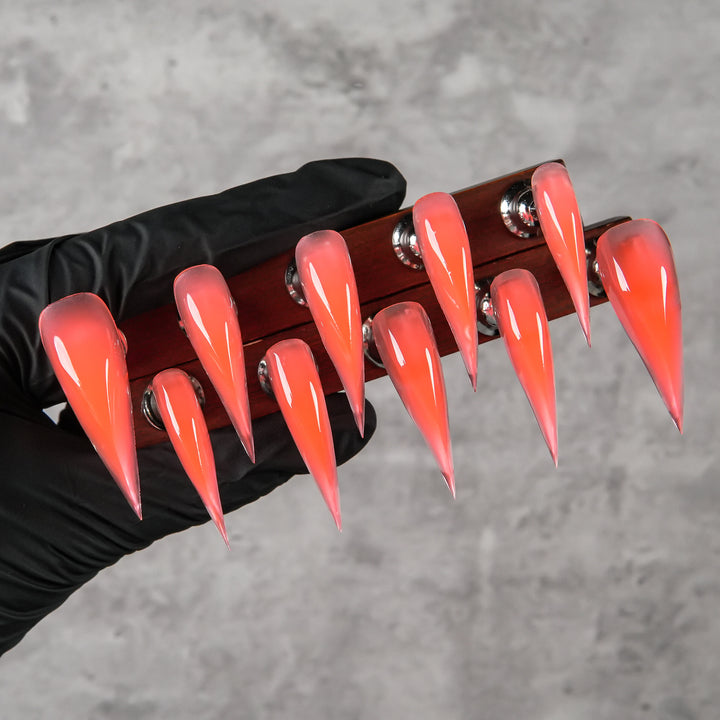 Scharfe Stiletto Press-On Nagel Set