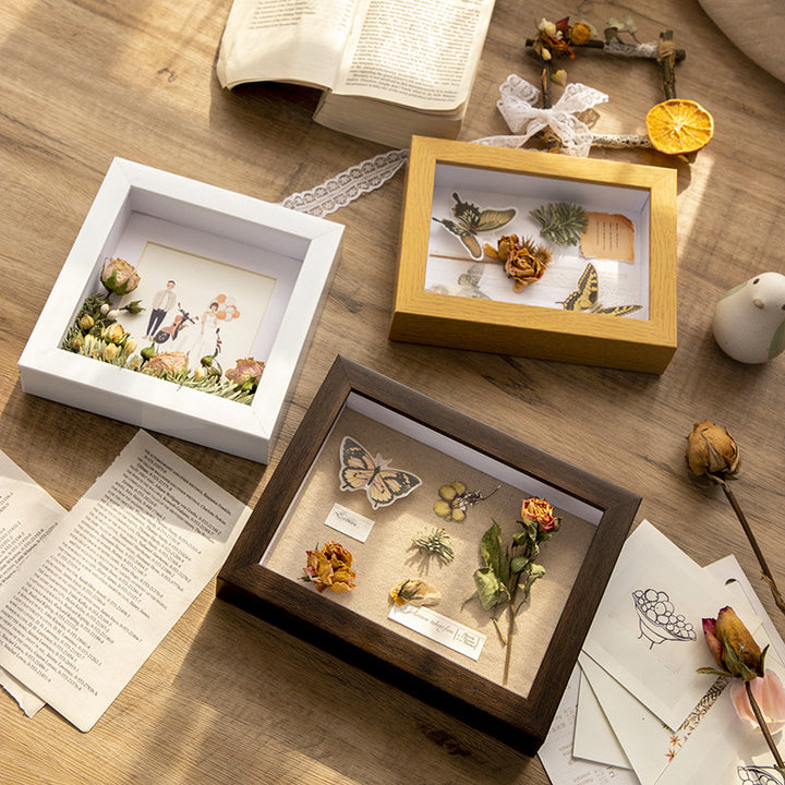 Elegante Erhaltene Florale Schattenbox Rahmen