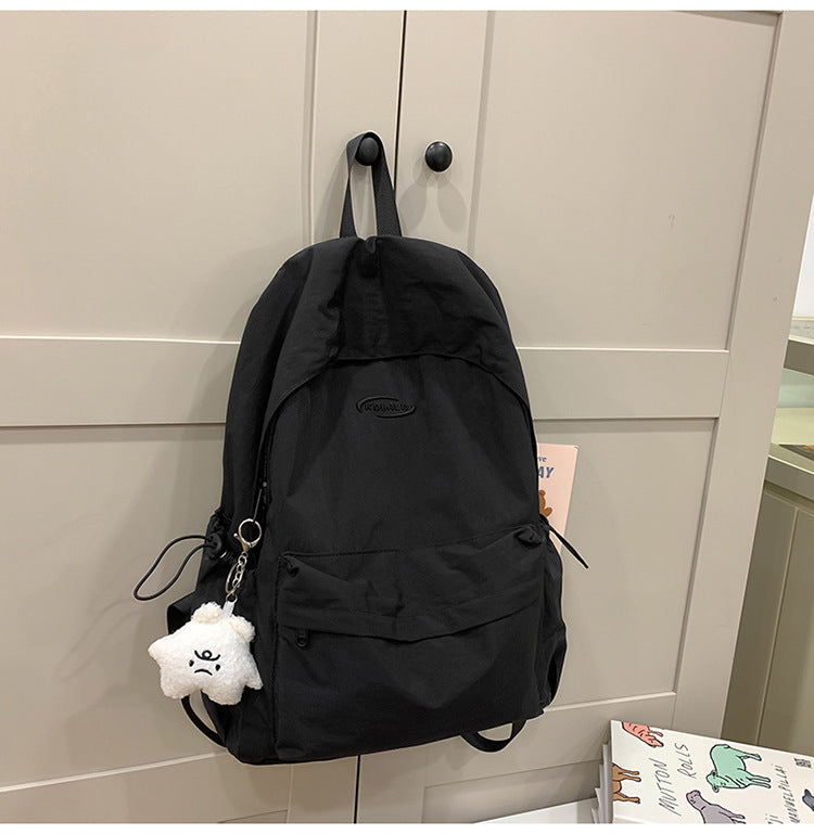 Lässiger Rucksack mit Schlüsselanhänger Karnz