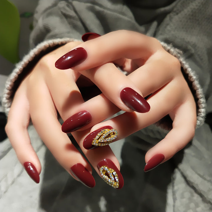 Elegante Französische Spitze Press-On Nagelkunst
