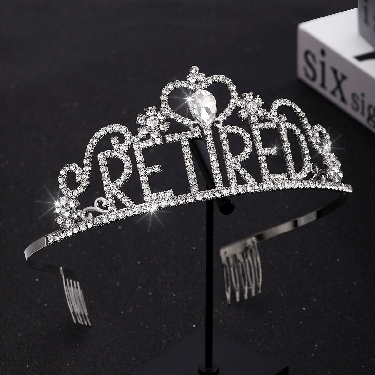 Damen Festliche Tiara mit Aufschrift und Satin-Schärpe Karnz