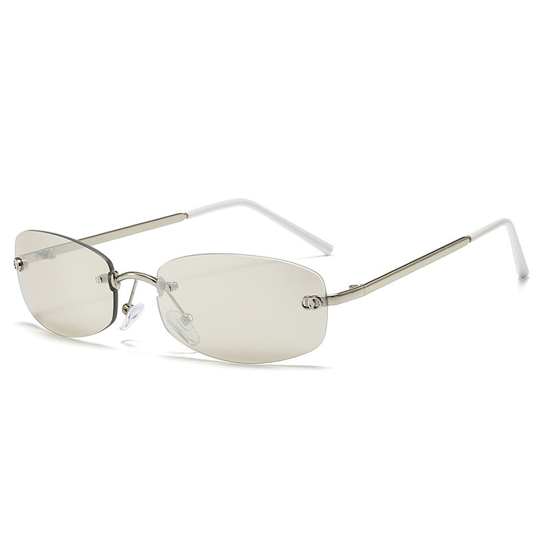 Stylische moderne rechteckige Sonnenbrille